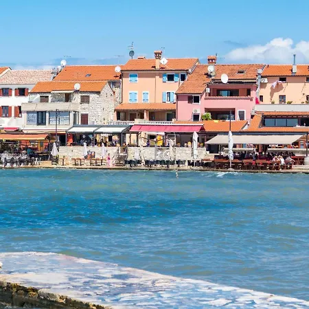 아파트 Antonella & Napoletano-1 By Interhome